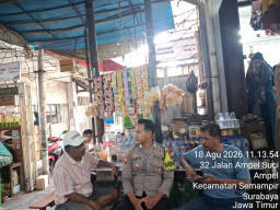 Bhabinkamtibmas Kelurahan Ampel Ajak Warga Bersama Jaga Keamanan Lingkungan